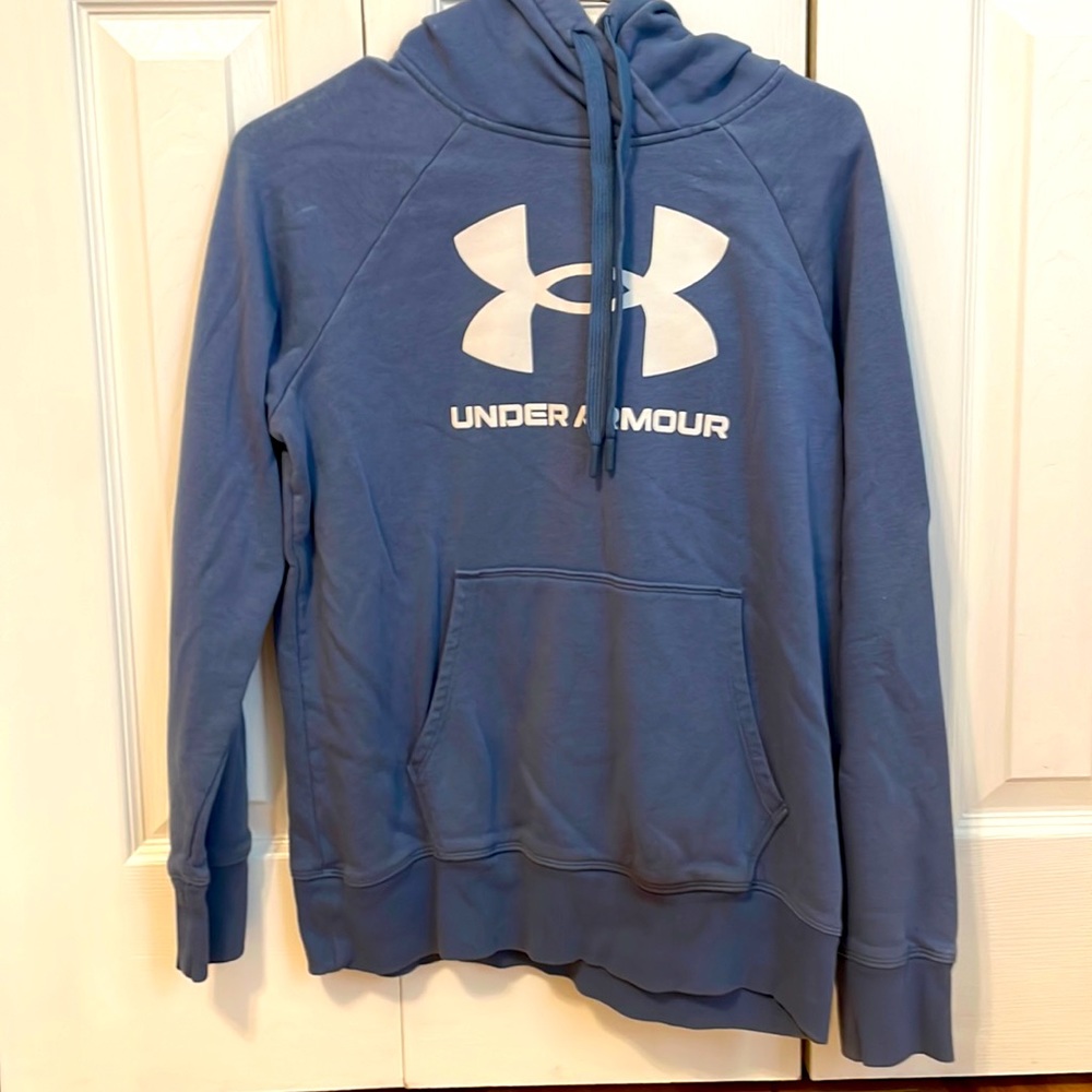 Under armor sweatshirt